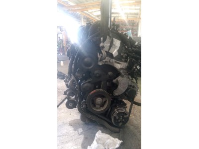 MOTOR CON ACCESORIOS Y CAJA DE CAMBIOS PEUGEOT 5008 2010