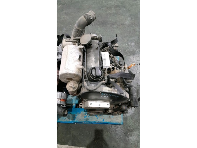 MOTOR CON ACCESORIOS Y CAJA DE CAMBIOS SEAT IBIZA 2002