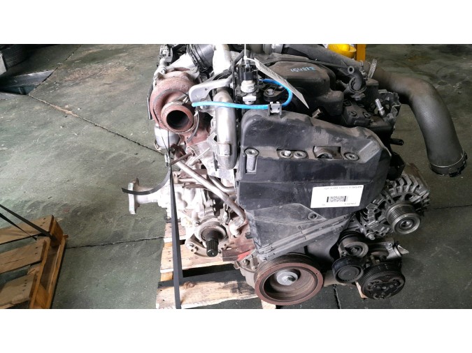 MOTOR CON ACCESORIOS SIN CAJA DE CAMBIOS DACIA DUSTER 2018