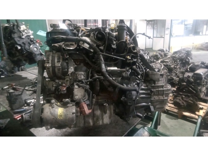 MOTOR CON ACCESORIOS SIN CAJA DE CAMBIOS FORD KUGA 2009