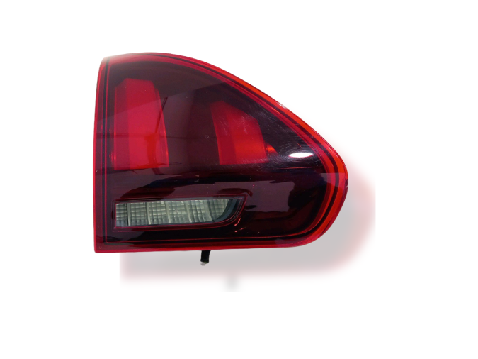PILOTO TRASERO IZQUIERDO INTERIOR PEUGEOT 2008 2017