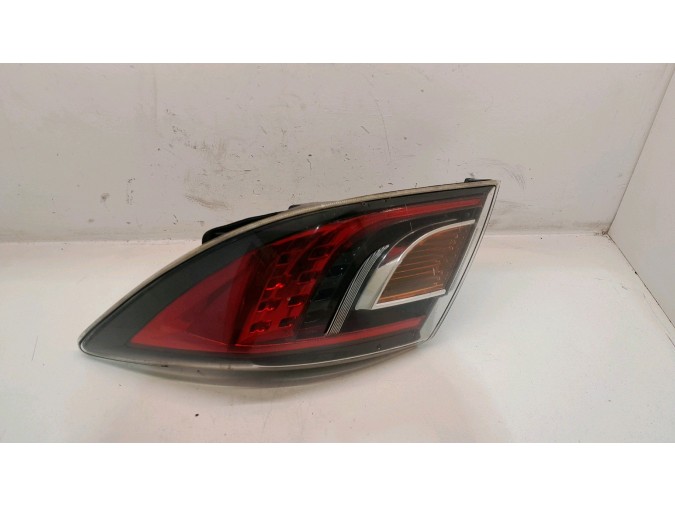 PILOTO TRASERO DERECHO MAZDA 6 2008