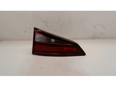 PILOTO TRASERO DERECHO SEAT ATECA 43105