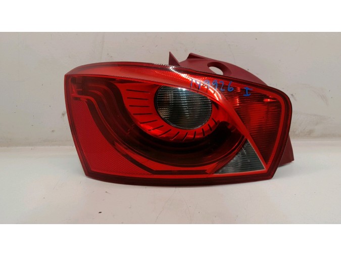 PILOTO TRASERO IZQUIERDO SEAT IBIZA 2010