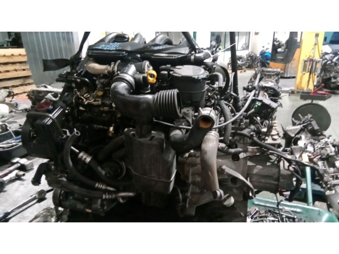 MOTOR CON ACCESORIOS Y CAJA DE CAMBIOS CITROEN XSARA 2002