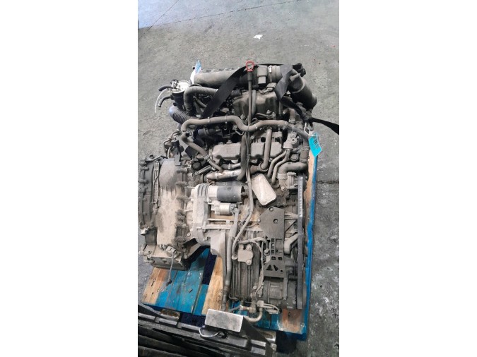 MOTOR CON ACCESORIOS Y CAJA DE CAMBIOS MERCEDES A 180 CDI 2006