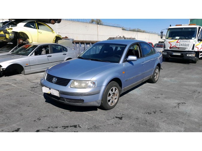 MANDO ELEVALUNAS TRASERO IZQUIERDO VOLKSWAGEN PASSAT 1998