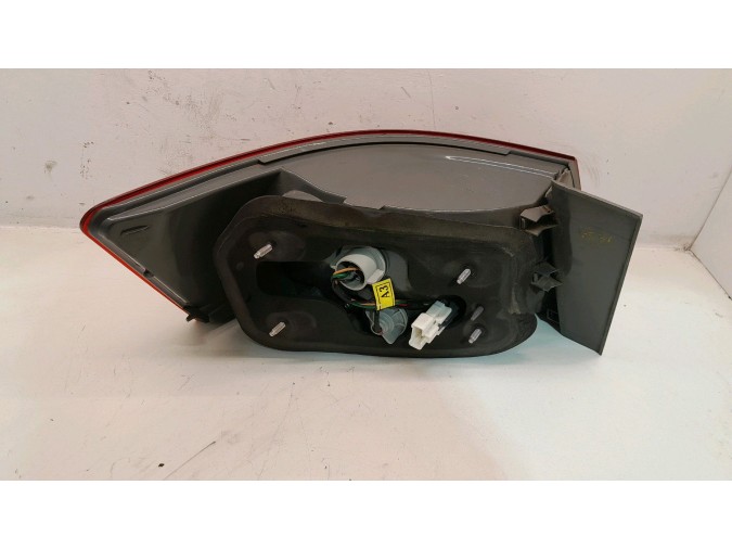 PILOTO TRASERO DERECHO HYUNDAI SONATA 2007