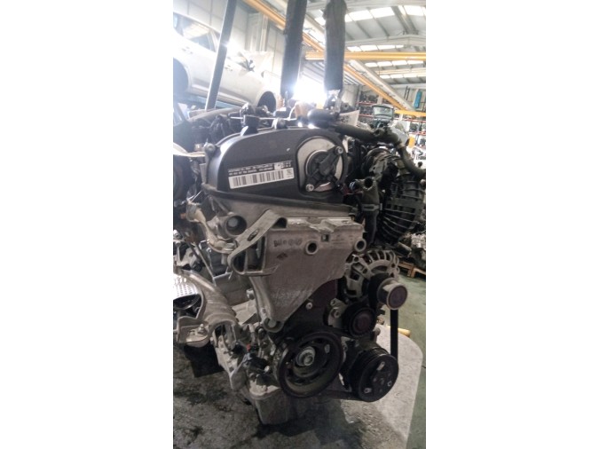 MOTOR CON ACCESORIOS Y CAJA DE CAMBIOS SEAT LEON 2019