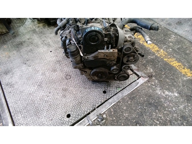 MOTOR CON ACCESORIOS Y CAJA DE CAMBIOS HYUNDAI TUCSON 2007