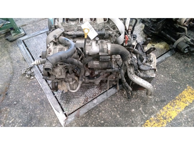 MOTOR CON ACCESORIOS Y CAJA DE CAMBIOS HYUNDAI TUCSON 2007