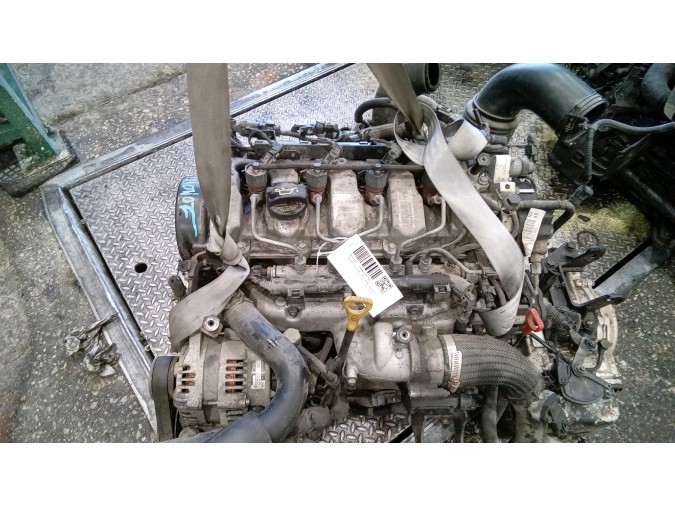 MOTOR CON ACCESORIOS Y CAJA DE CAMBIOS HYUNDAI TUCSON 2007