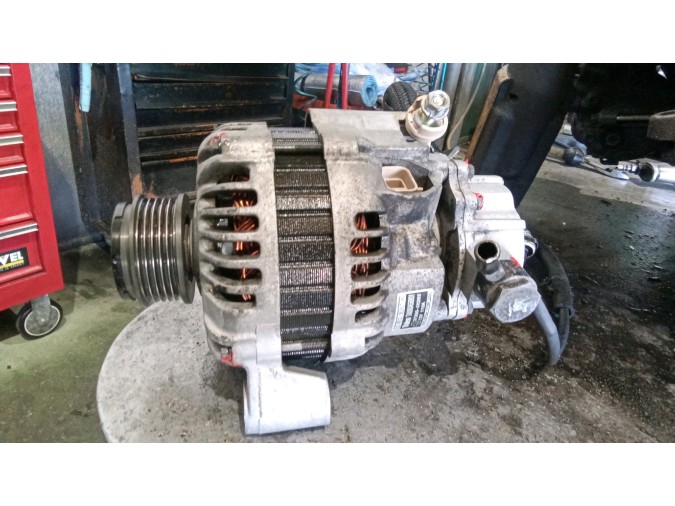 Alternador KIA CARNIVAL 2004