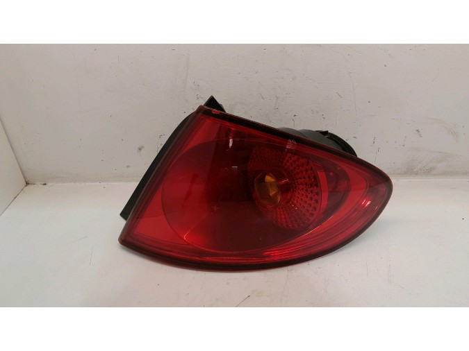 PILOTO TRASERO DERECHO SEAT TOLEDO 2006