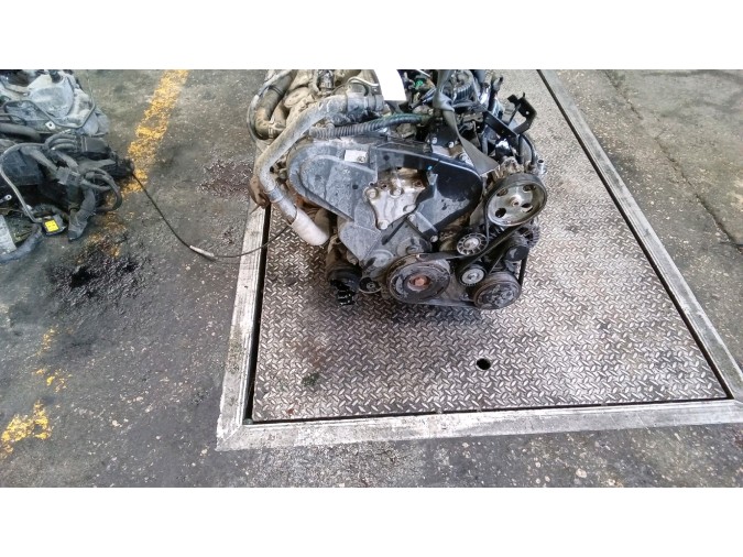 MOTOR CON ACCESORIOS Y CAJA DE CAMBIOS LANCIA PHEDRA 2006