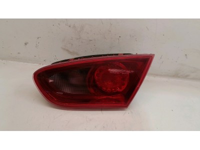 PILOTO TRASERO DERECHO SEAT LEON 2010