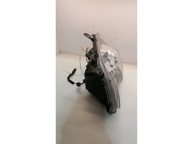 FARO IZQ XENON TOYOTA AVENSIS 2008