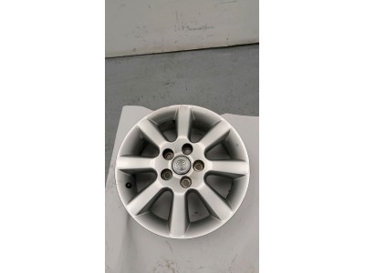 LLANTA SO TOYOTA AVENSIS 2007