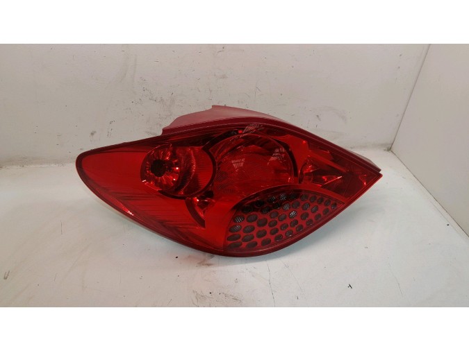 PILOTO TRASERO IZQUIERDO PEUGEOT 207 2006