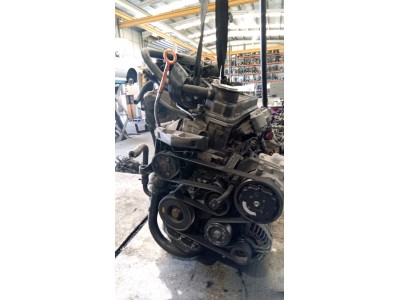 MOTOR CON ACCESORIOS Y CAJA DE CAMBIOS SKODA FABIA 2003