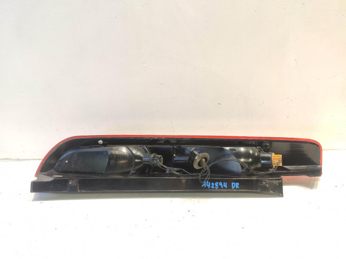 PILOTO TRASERO DERECHO FORD FOCUS 2008