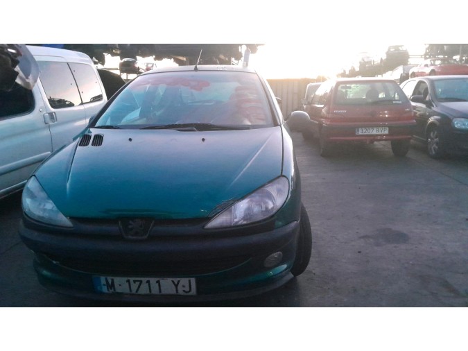 Radiador motor PEUGEOT 206 1999