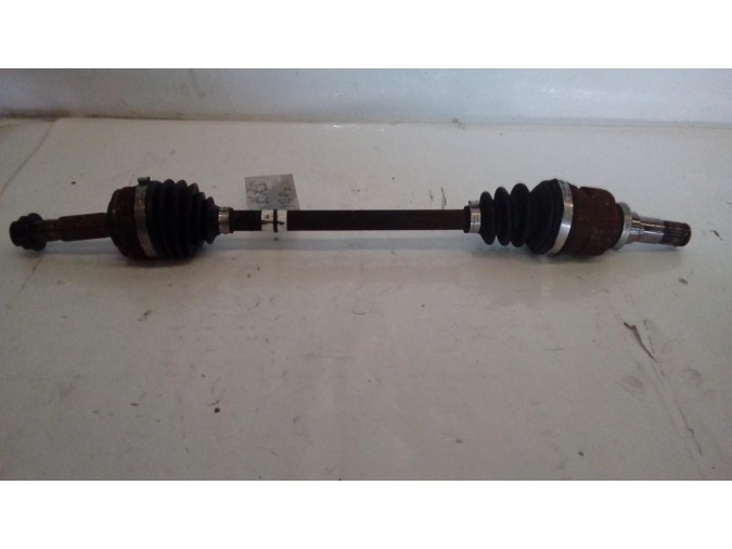 TRANSMISION DELANTERA IZQUIERDA TOYOTA AYGO 2009