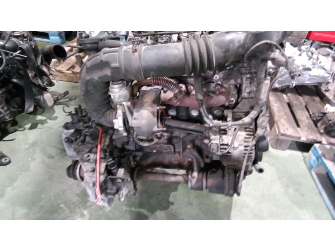 MOTOR CON ACCESORIOS Y CAJA DE CAMBIOS HYUNDAI MATRIX 2006