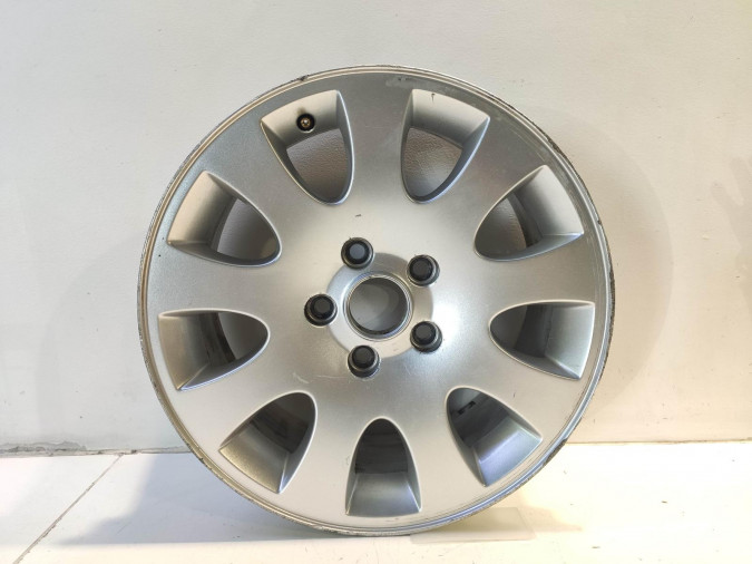 Llanta AUDI A4 1999
