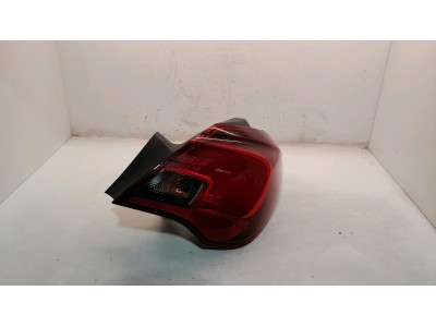 PILOTO TRASERO DERECHO OPEL CORSA 2019