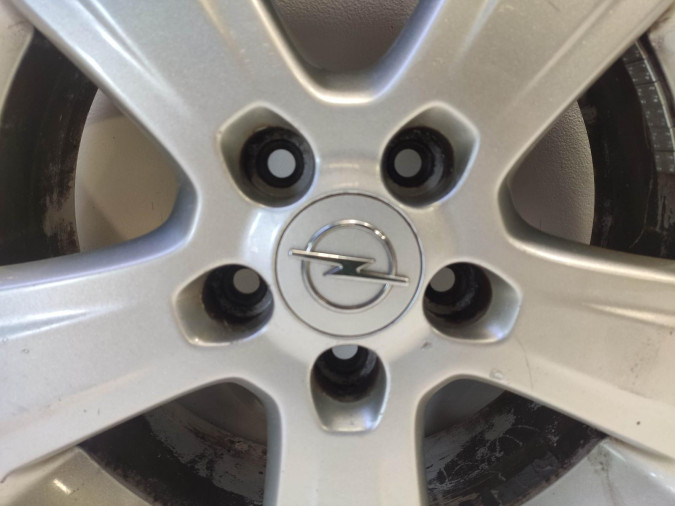 LLANTA SO OPEL ASTRA 2005