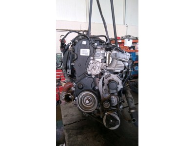 MOTOR CON ACCESORIOS Y CAJA DE CAMBIOS FORD KUGA 2012