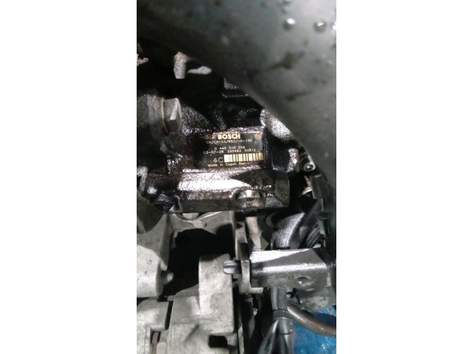 MOTOR CON ACCESORIOS Y CAJA DE CAMBIOS PEUGEOT 307 2003