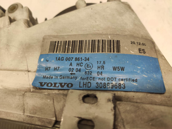 Faro derecho color Plata VOLVO S40 2001