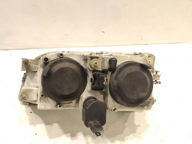Faro derecho color Plata VOLVO S40 2001