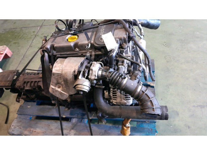MOTOR CON ACCESORIOS Y CAJA DE CAMBIOS OPEL OMEGA 2003