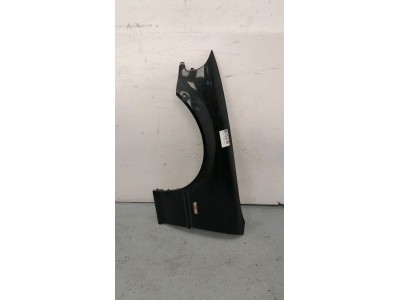 ALETA DELANTERA IZQUIERDA BMW 318I NEGRA 2002