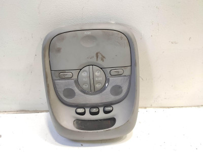 Luz interior KIA SORENTO 2005