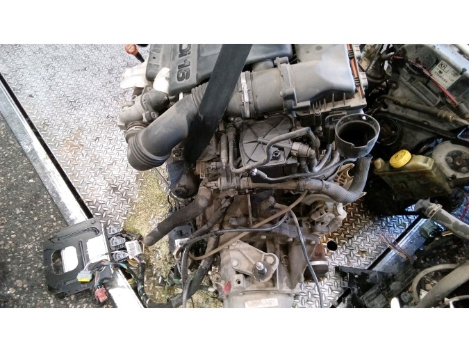 MOTOR CON ACCESORIOS Y CAJA DE CAMBIOS SEAT LEON 2001