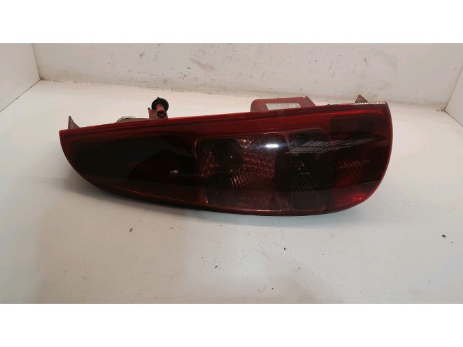 PILOTO TRASERO DERECHO PEUGEOT 807 2007