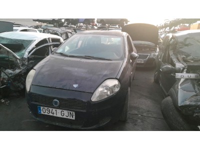 MOTOR CON ACCESORIOS Y CAJA DE CAMBIOS FIAT PUNTO 2008