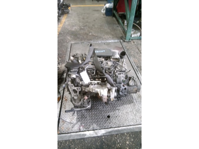 MOTOR CON ACCESORIOS Y CAJA DE CAMBIOS PEUGEOT 307 2005