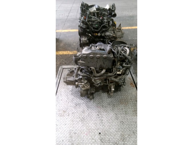 MOTOR CON ACCESORIOS Y CAJA DE CAMBIOS PEUGEOT 307 2005