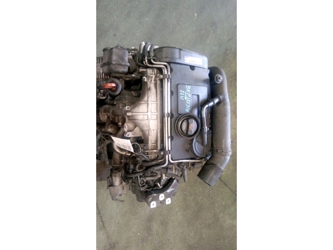 MOTOR CON ACCESORIOS Y CAJA DE CAMBIOS VOLKSWAGEN PASSAT 2006