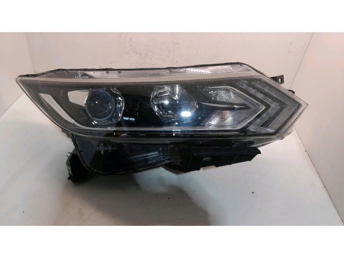 FARO DELANTERO DERECHO NISSAN QASHQAI 2019