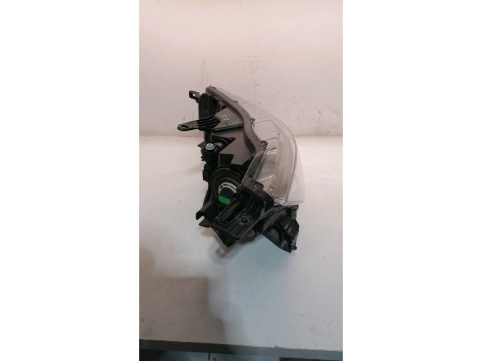 FARO DELANTERO DERECHO NISSAN QASHQAI 2019
