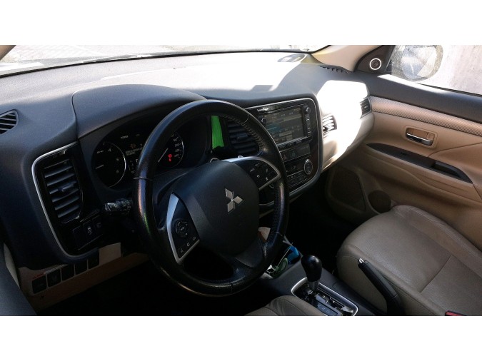 CAPOT MITSUBISHI OUTLANDER 2014