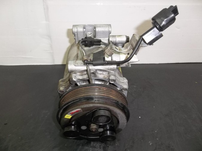 COMPRESOR AIRE ACONDICIONADO MITSUBISHI SPACE STAR 2000