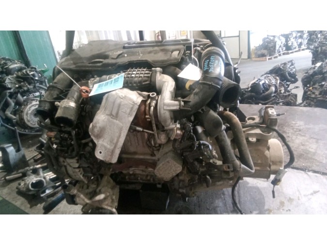 MOTOR CON ACCESORIOS Y CAJA DE CAMBIOS PEUGEOT 308 2014