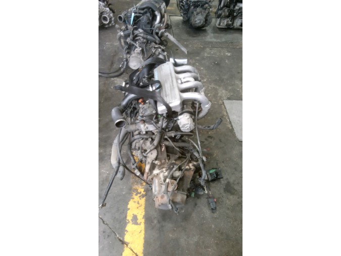 MOTOR CON ACCESORIOS Y CAJA DE CAMBIOS PEUGEOT 306 1998